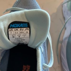 HOKA Bondi 7 sz 7